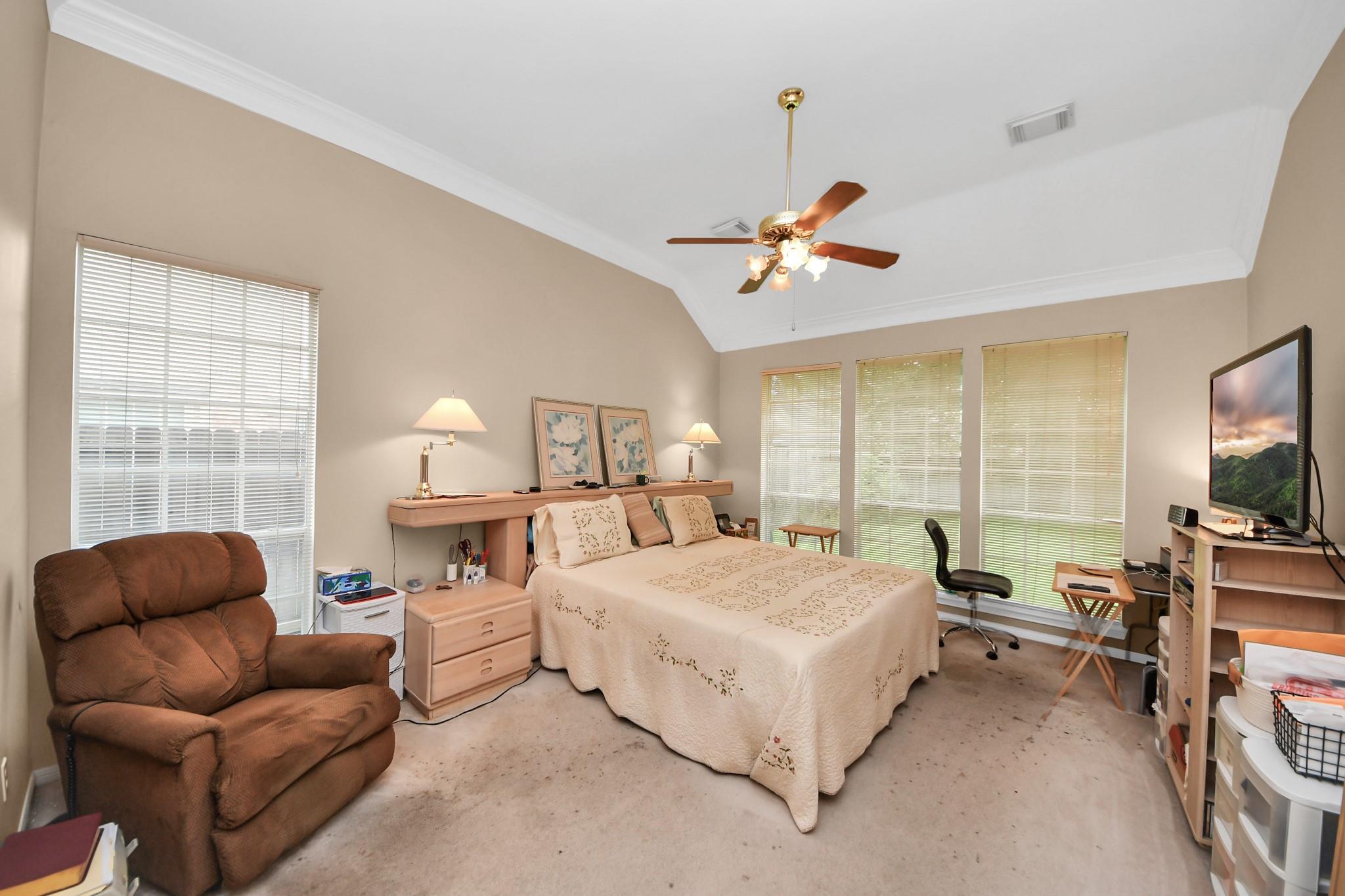 7015 Morningside Drive