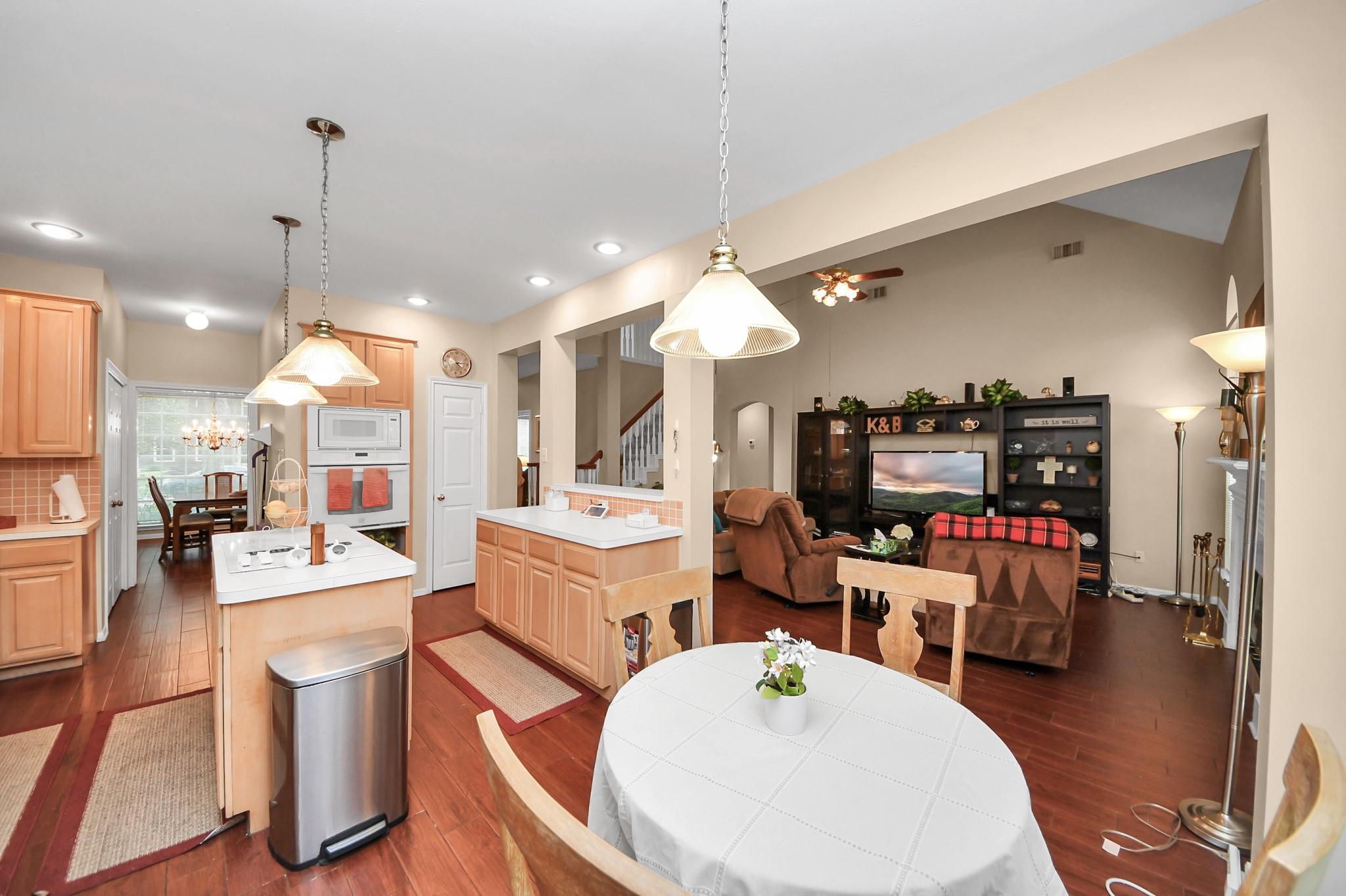 7015 Morningside Drive
