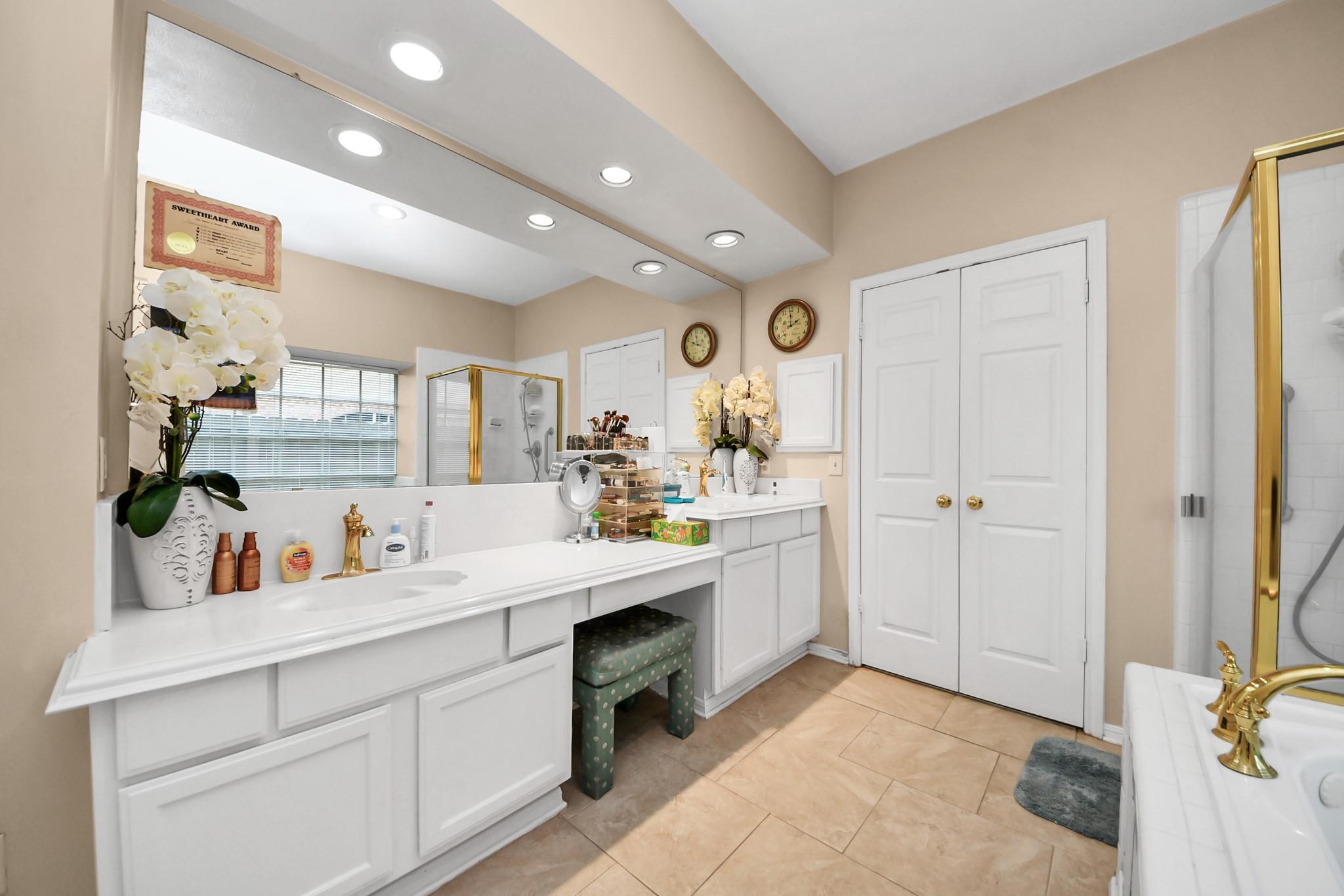 7015 Morningside Drive