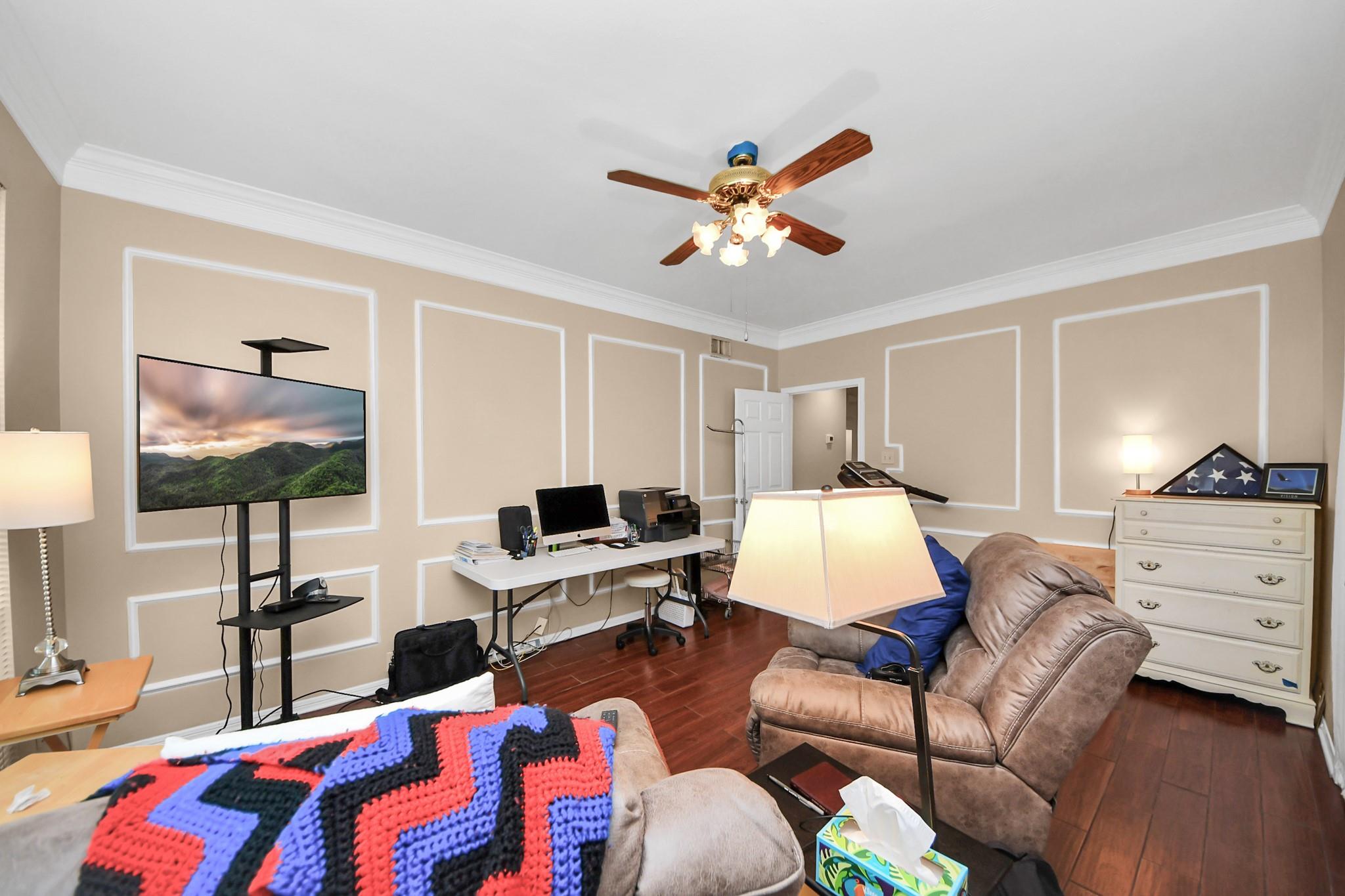 7015 Morningside Drive