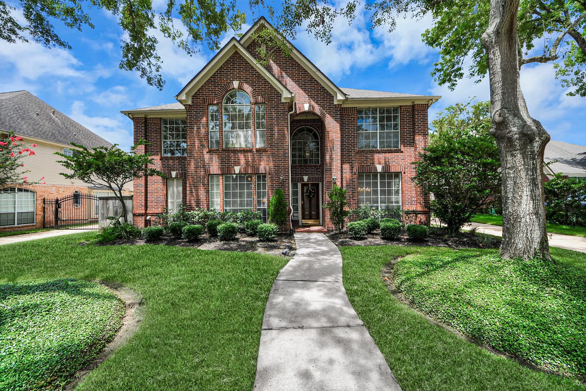 7015 Morningside Drive