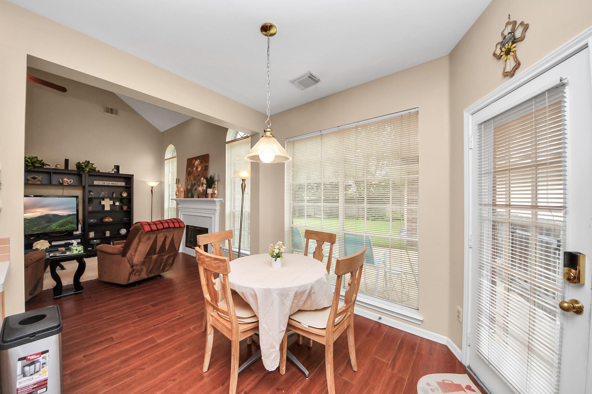 7015 Morningside Drive