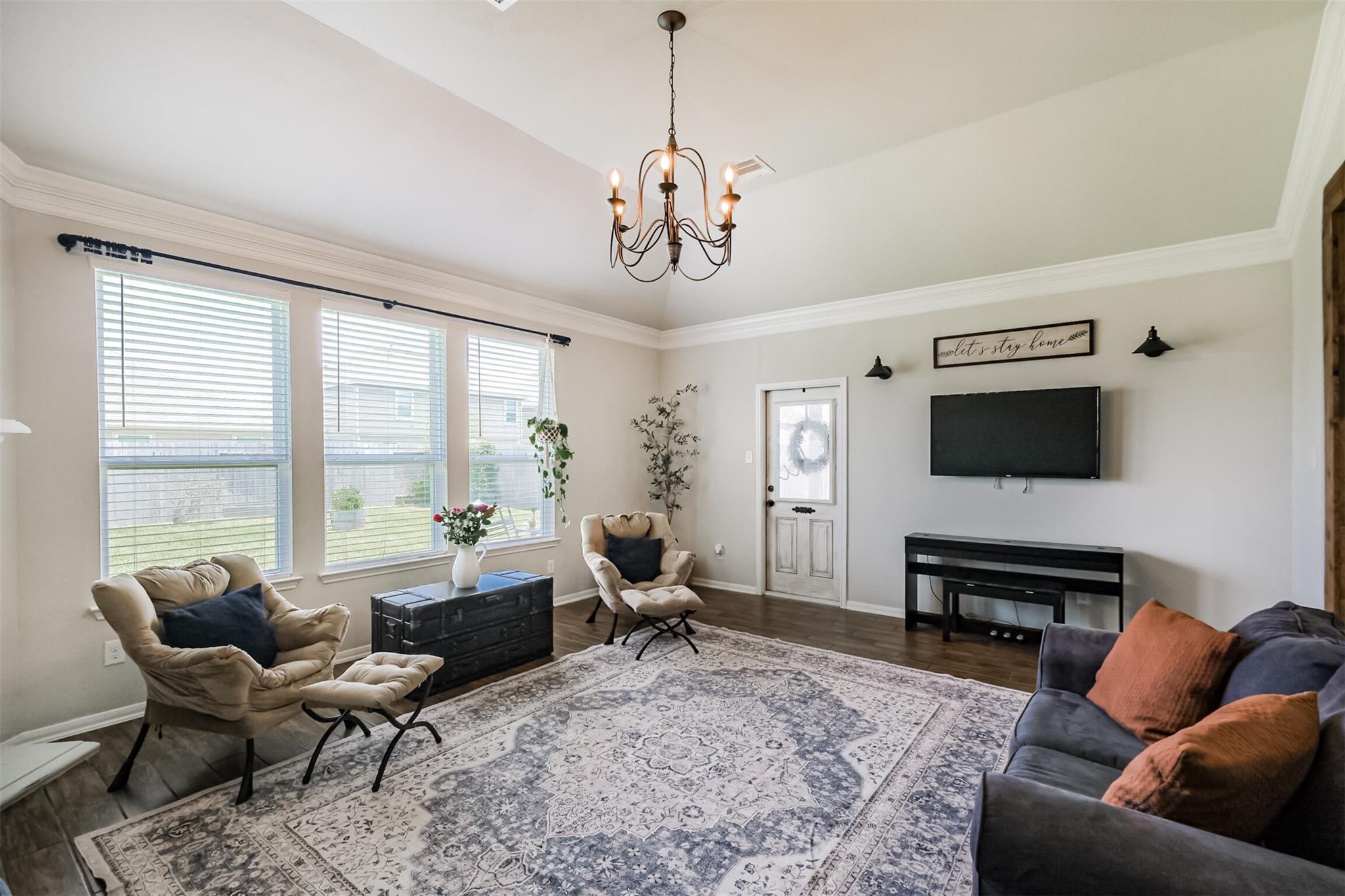 107 Saw Mill Ridge