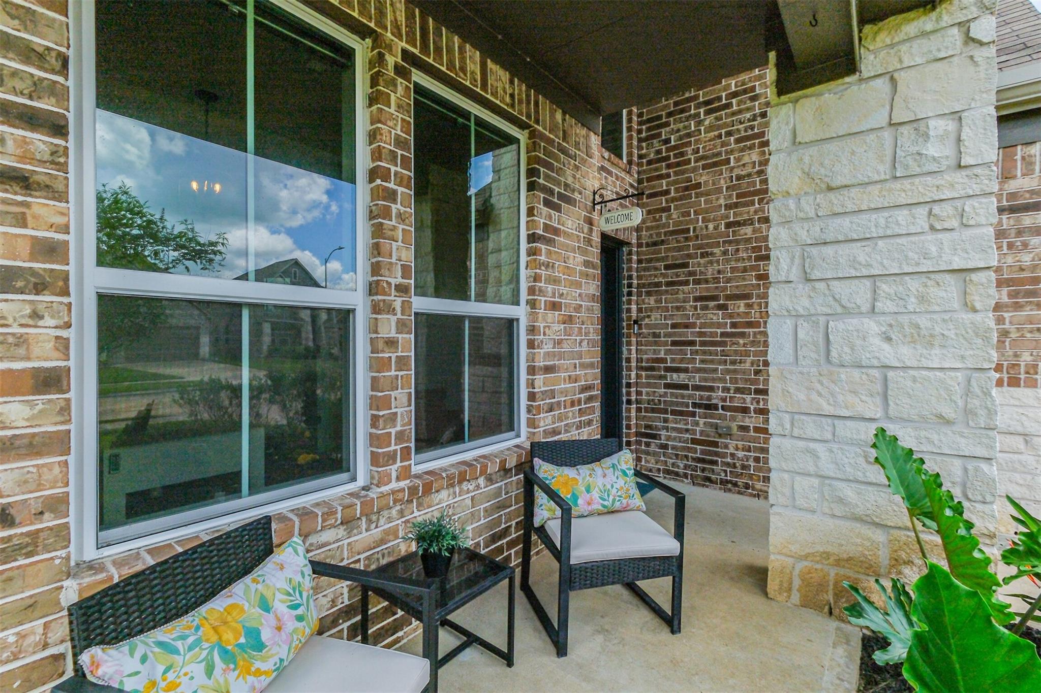 107 Saw Mill Ridge