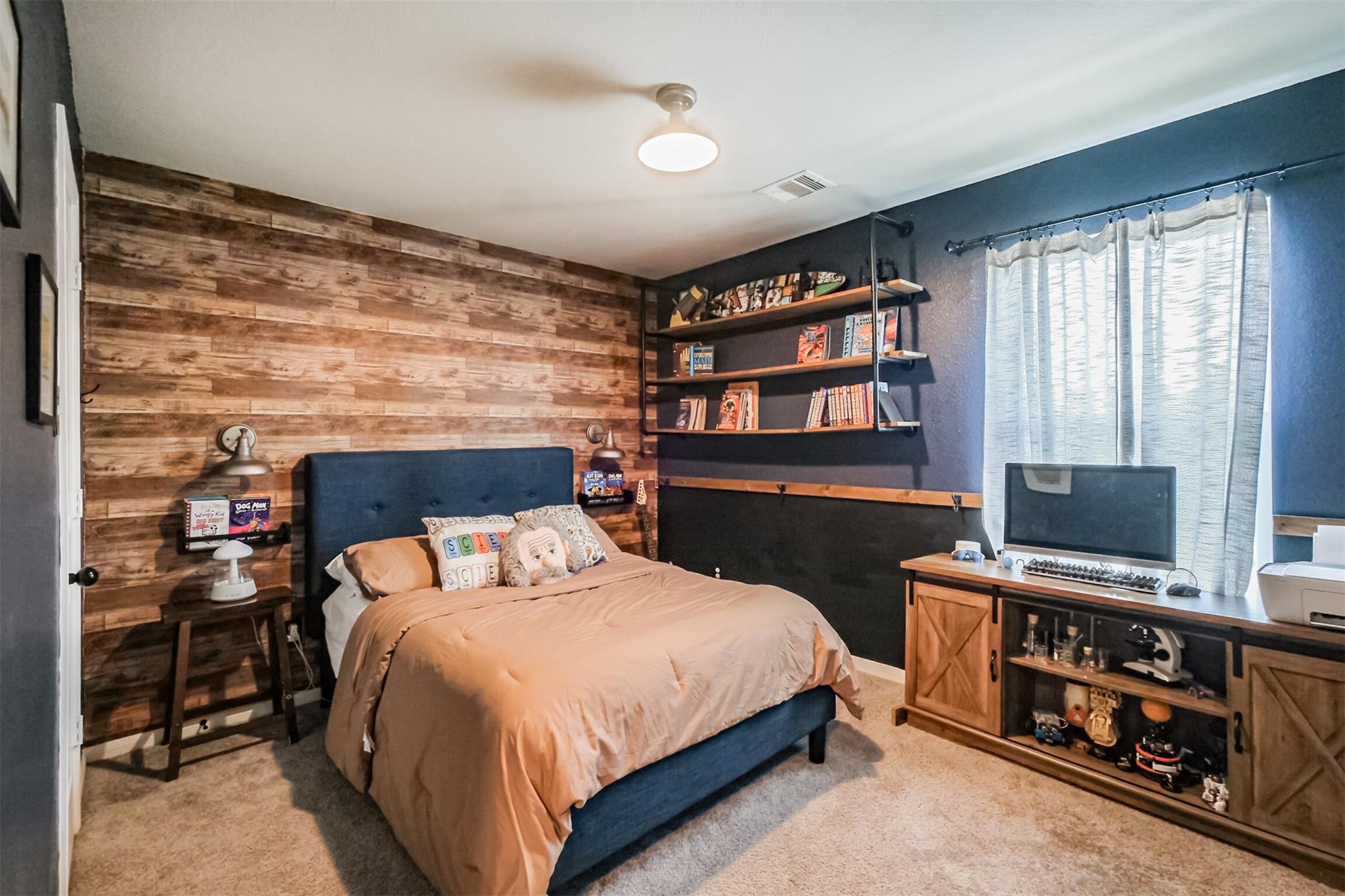 107 Saw Mill Ridge