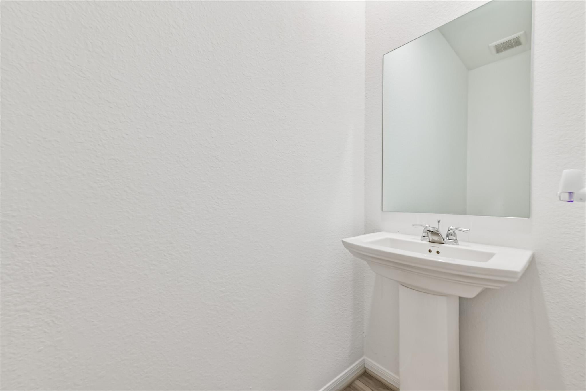 1919 Quiet Garden Lane