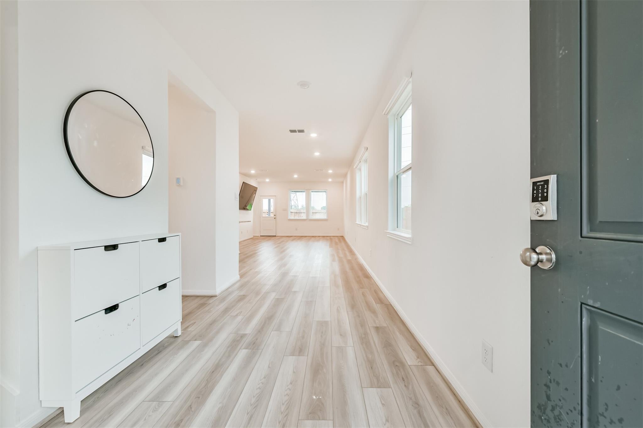 1919 Quiet Garden Lane