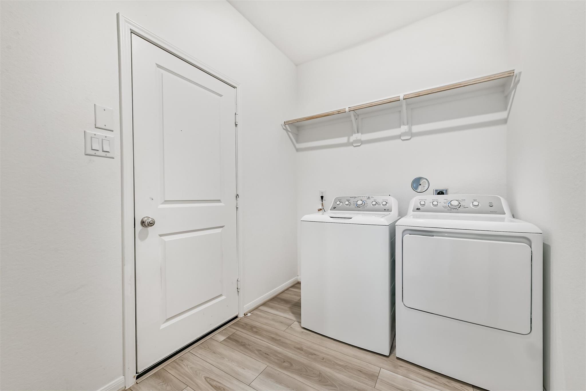 1919 Quiet Garden Lane