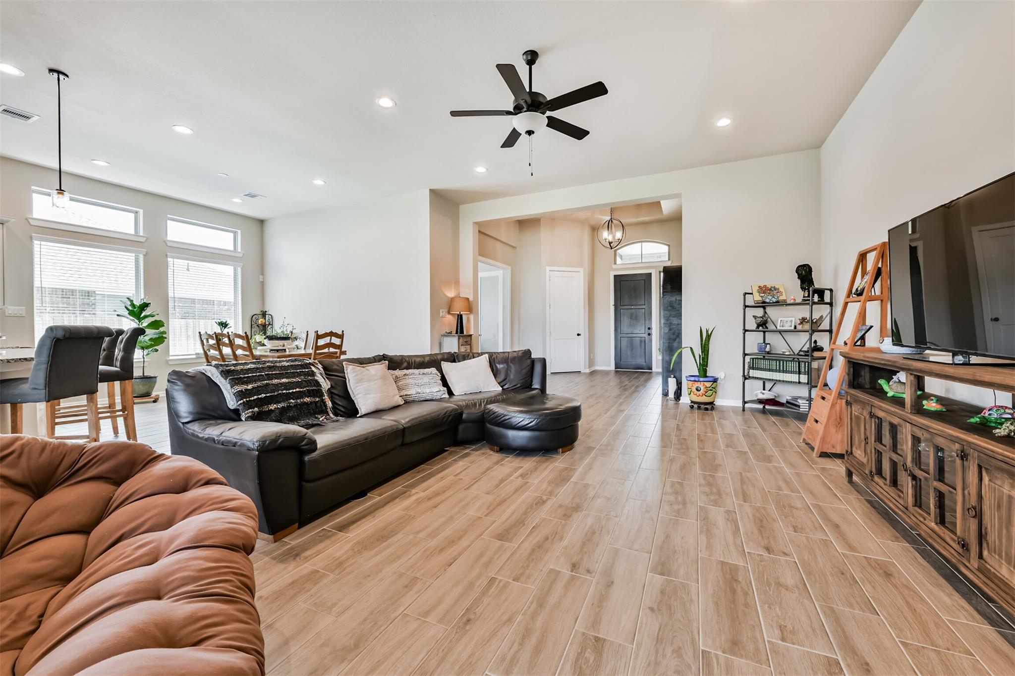 5817 Lavaca Lane