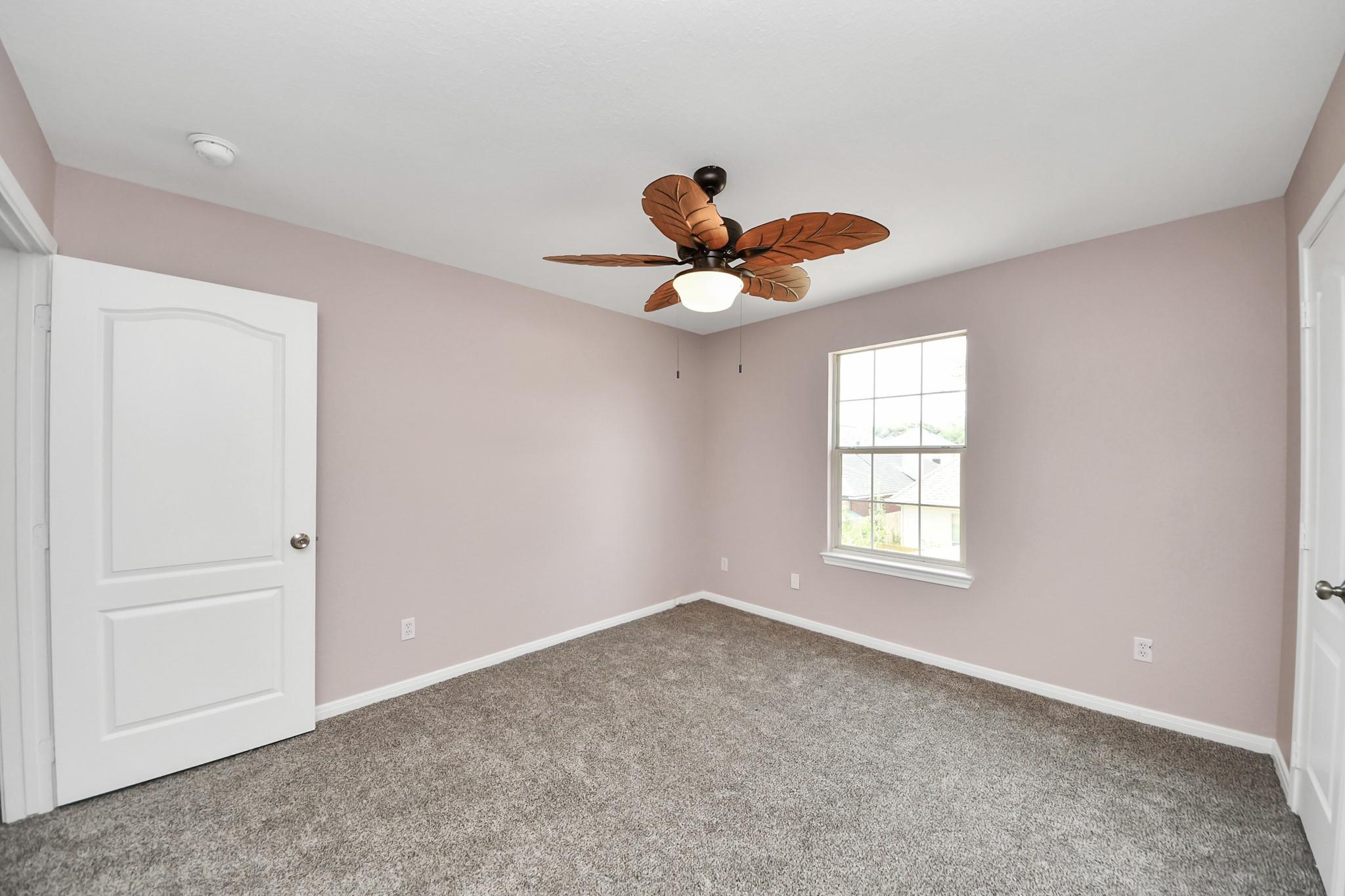 10026 Gil Jr Lane