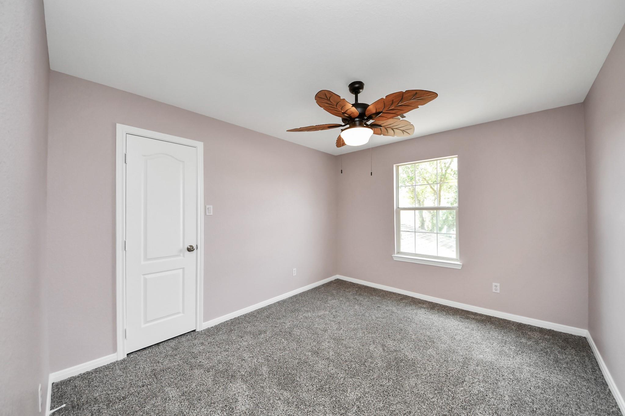 10026 Gil Jr Lane