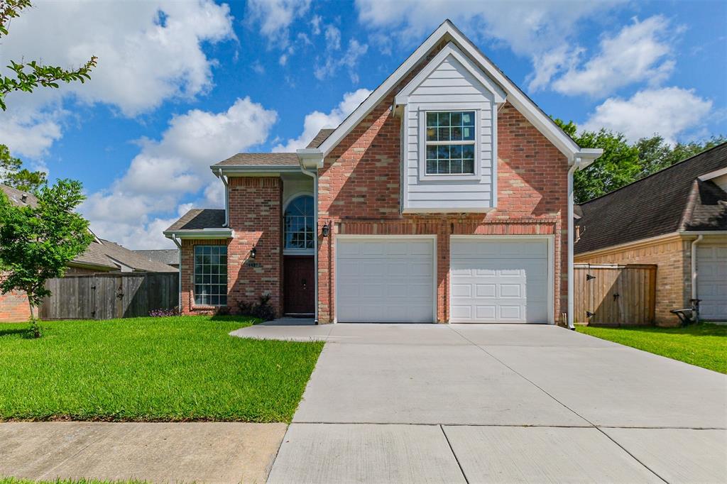 4427 Waterfall Way