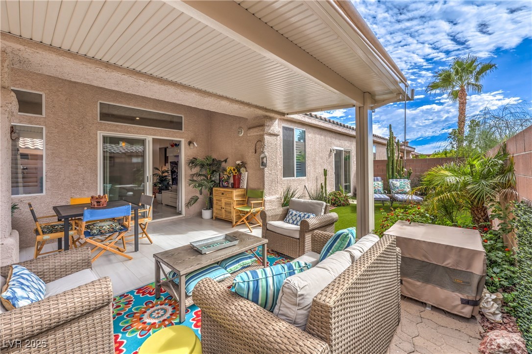 9685 Midnight Sun Avenue