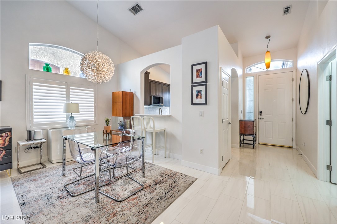 9685 Midnight Sun Avenue