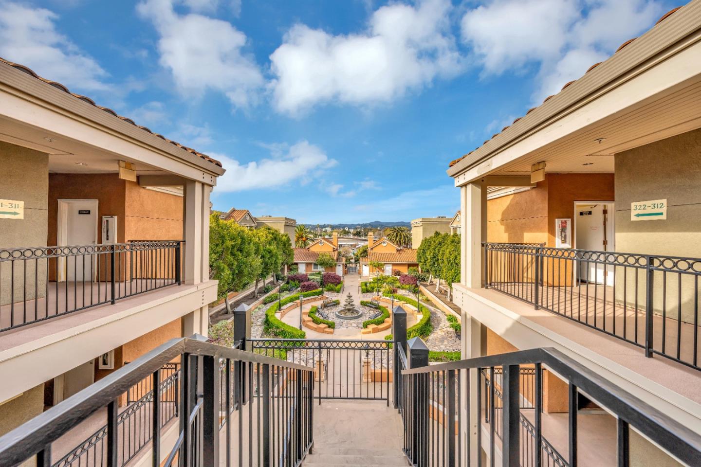 401 S Norfolk ST 310