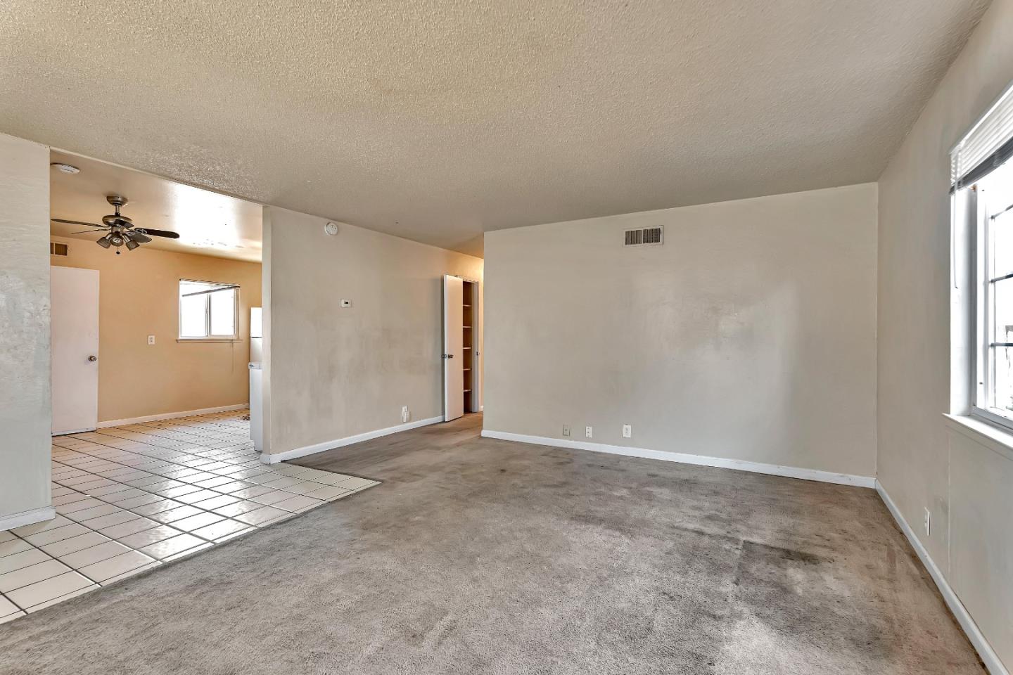 1594 Nickel AVE