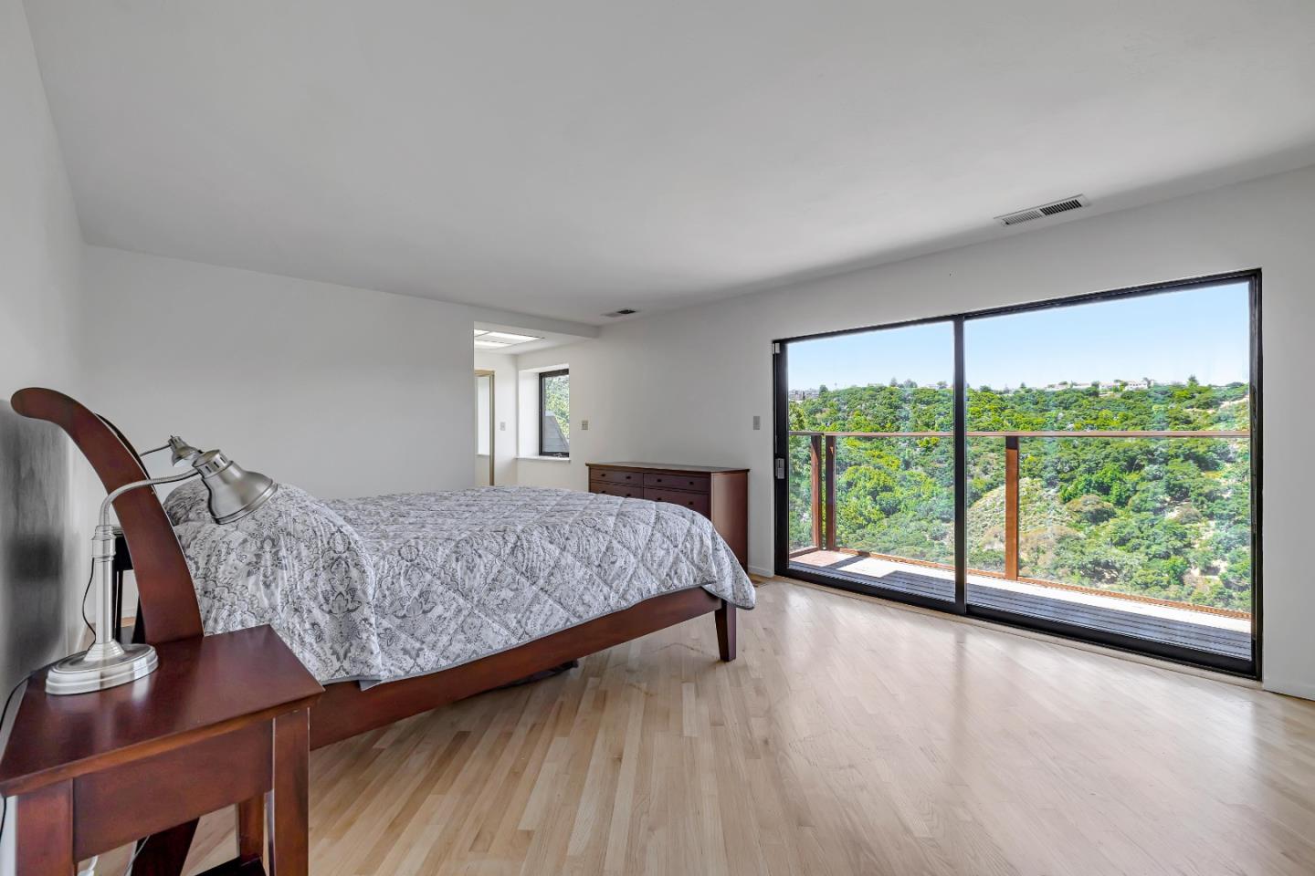 2426 Hastings DR