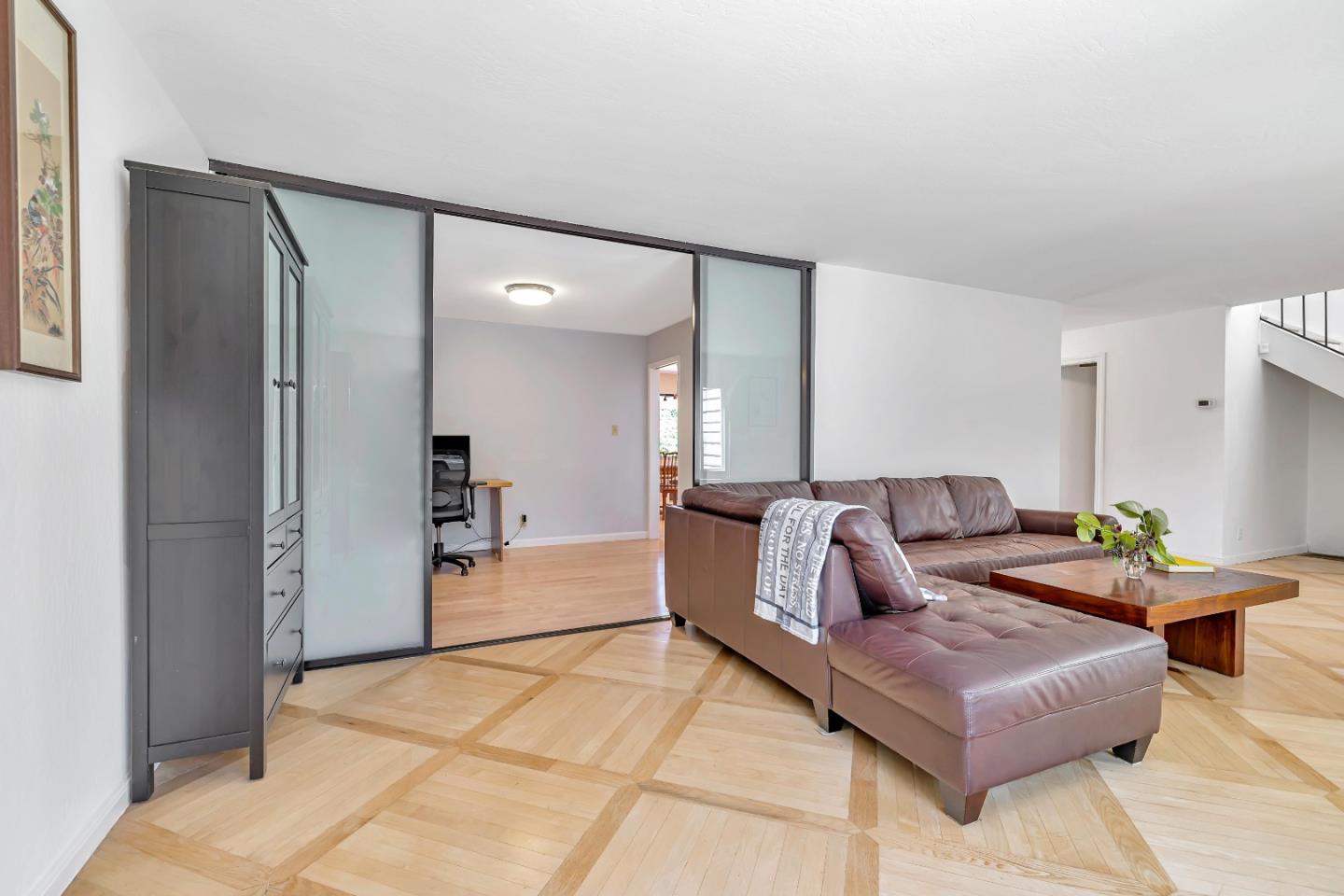 2426 Hastings DR