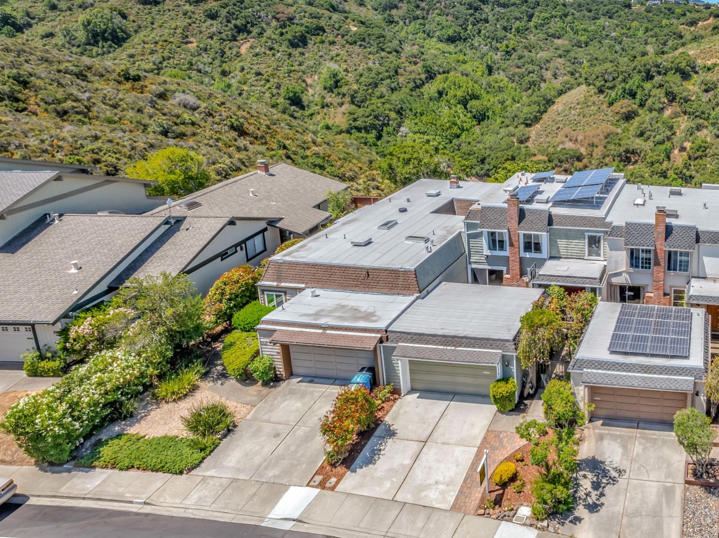 2426 Hastings DR