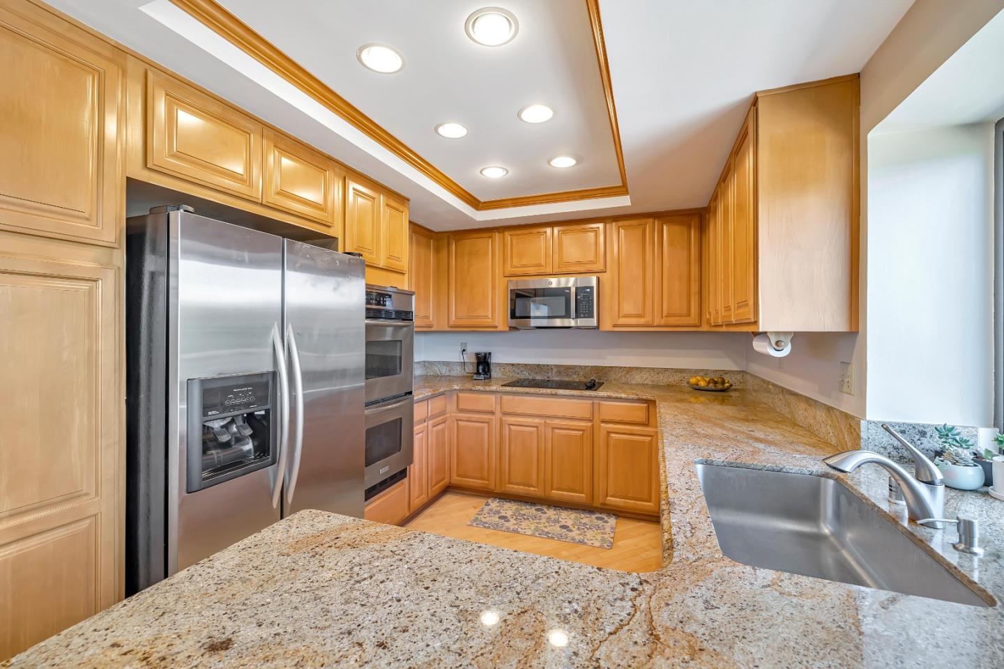 2426 Hastings DR