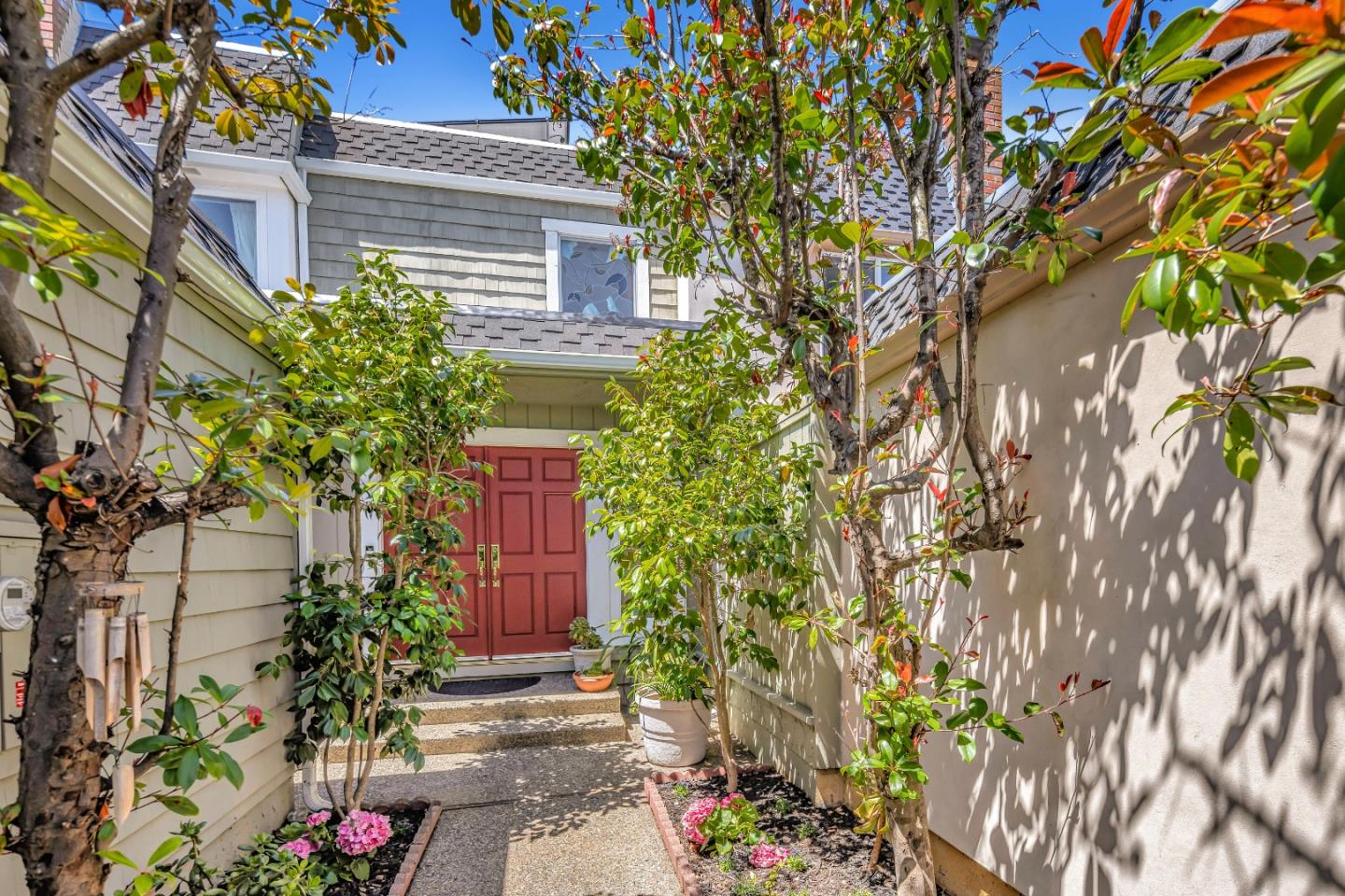 2426 Hastings DR