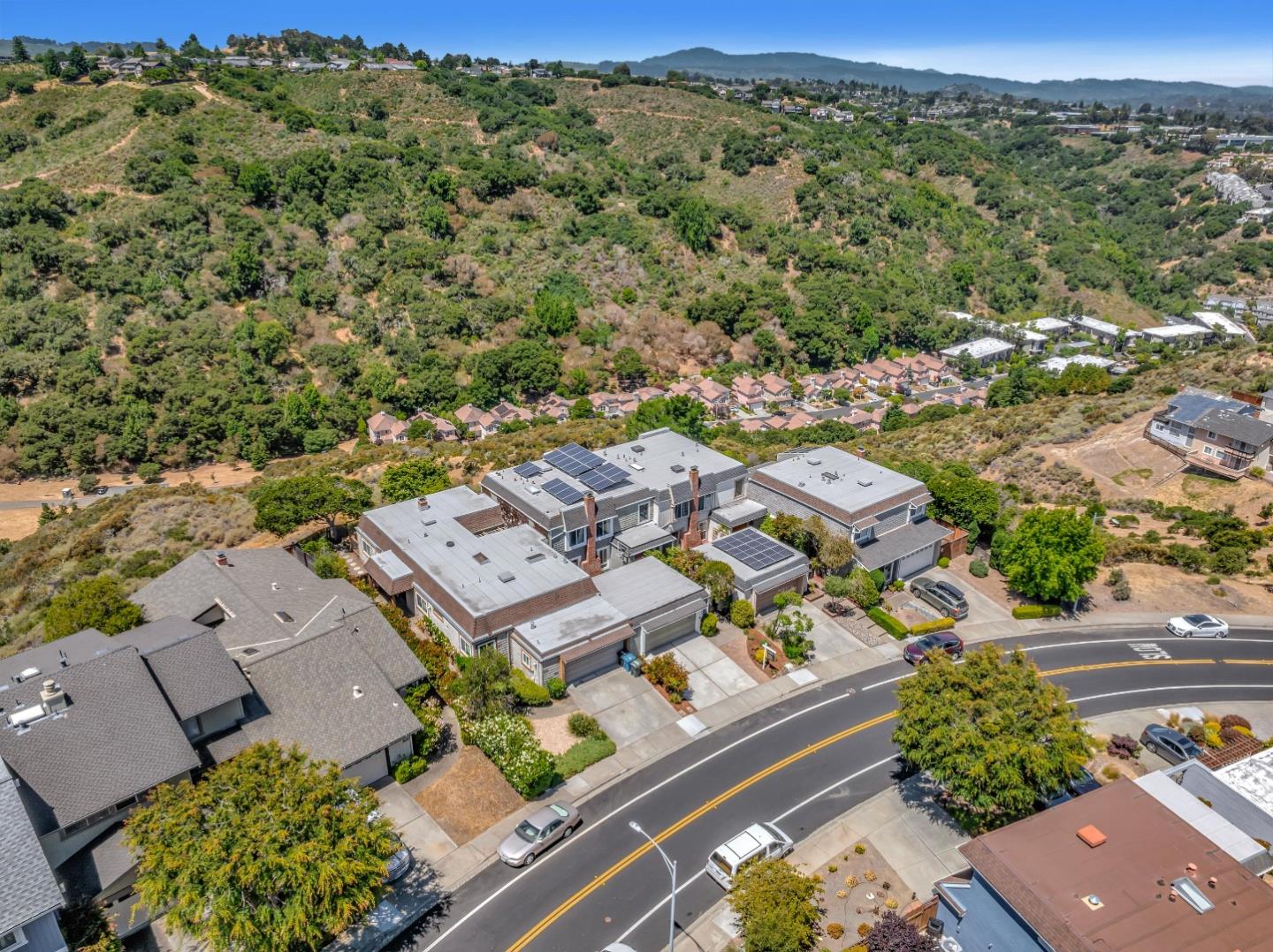 2426 Hastings DR