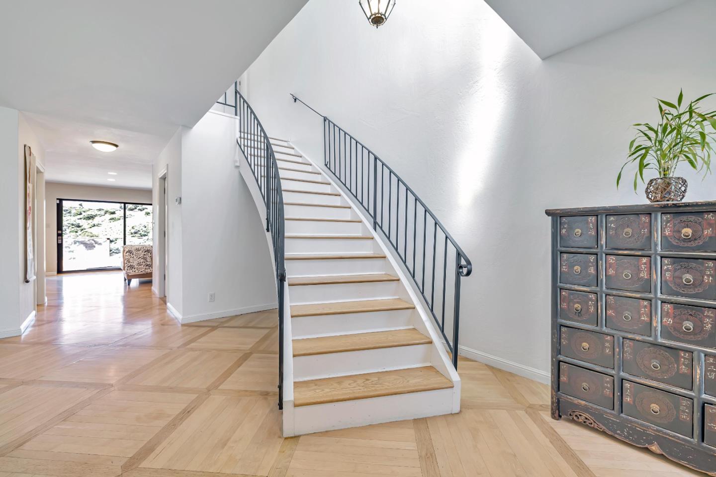 2426 Hastings DR
