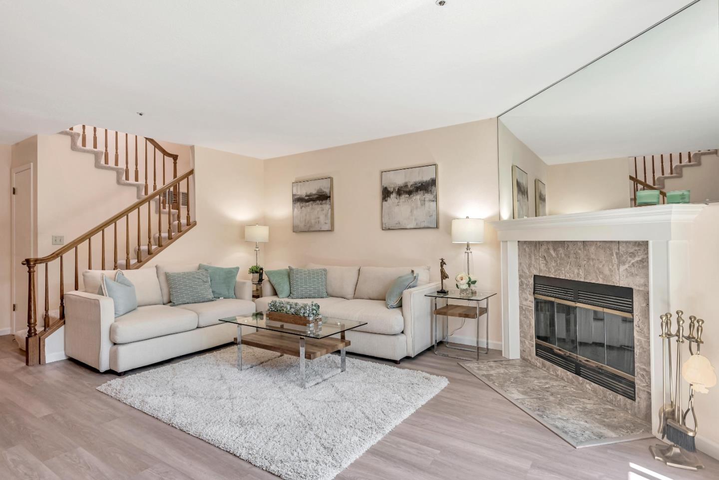 264 Bonita LN