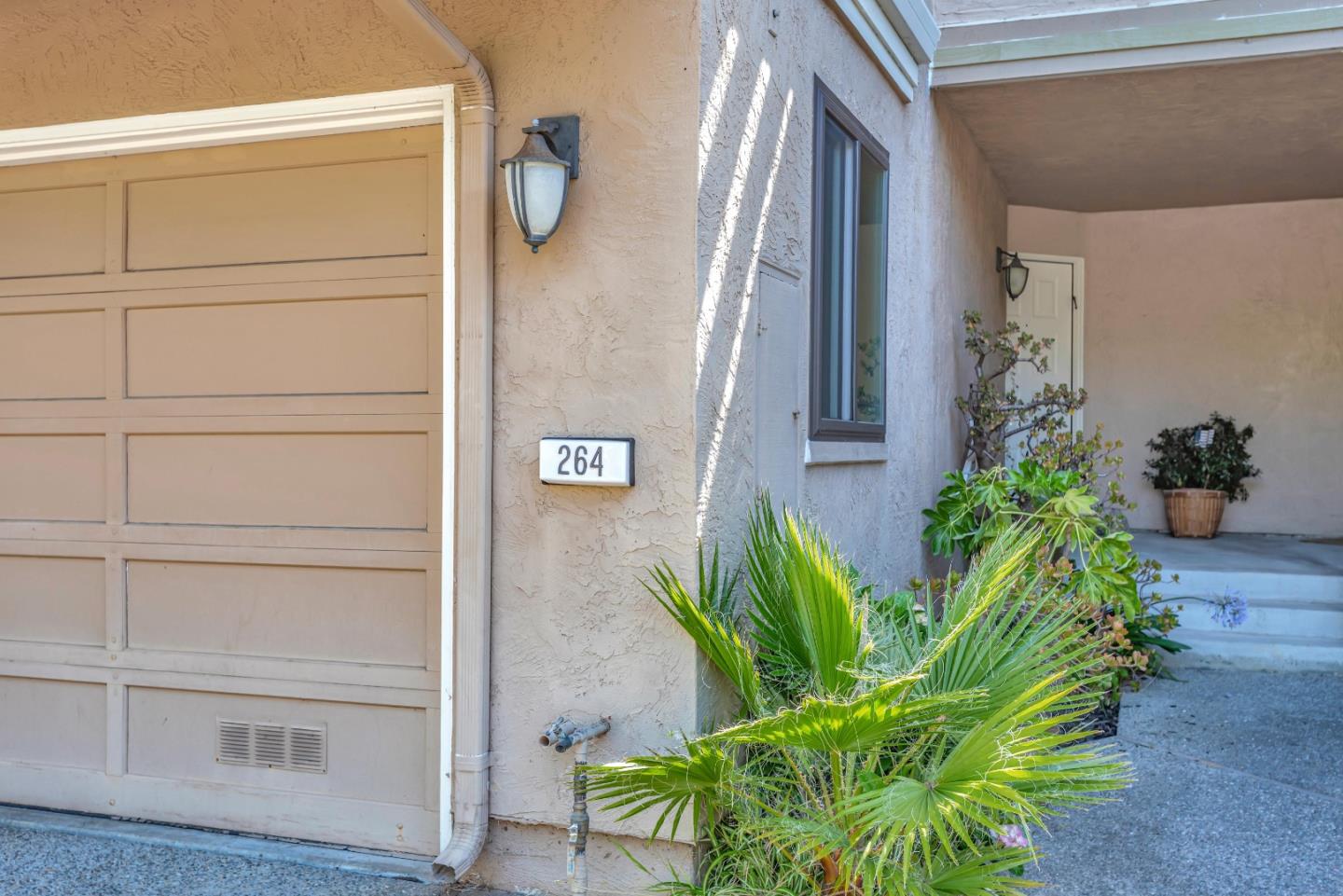 264 Bonita LN