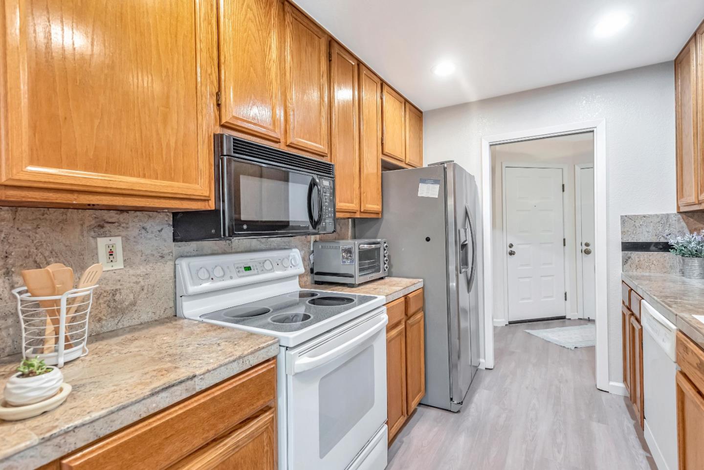 264 Bonita LN