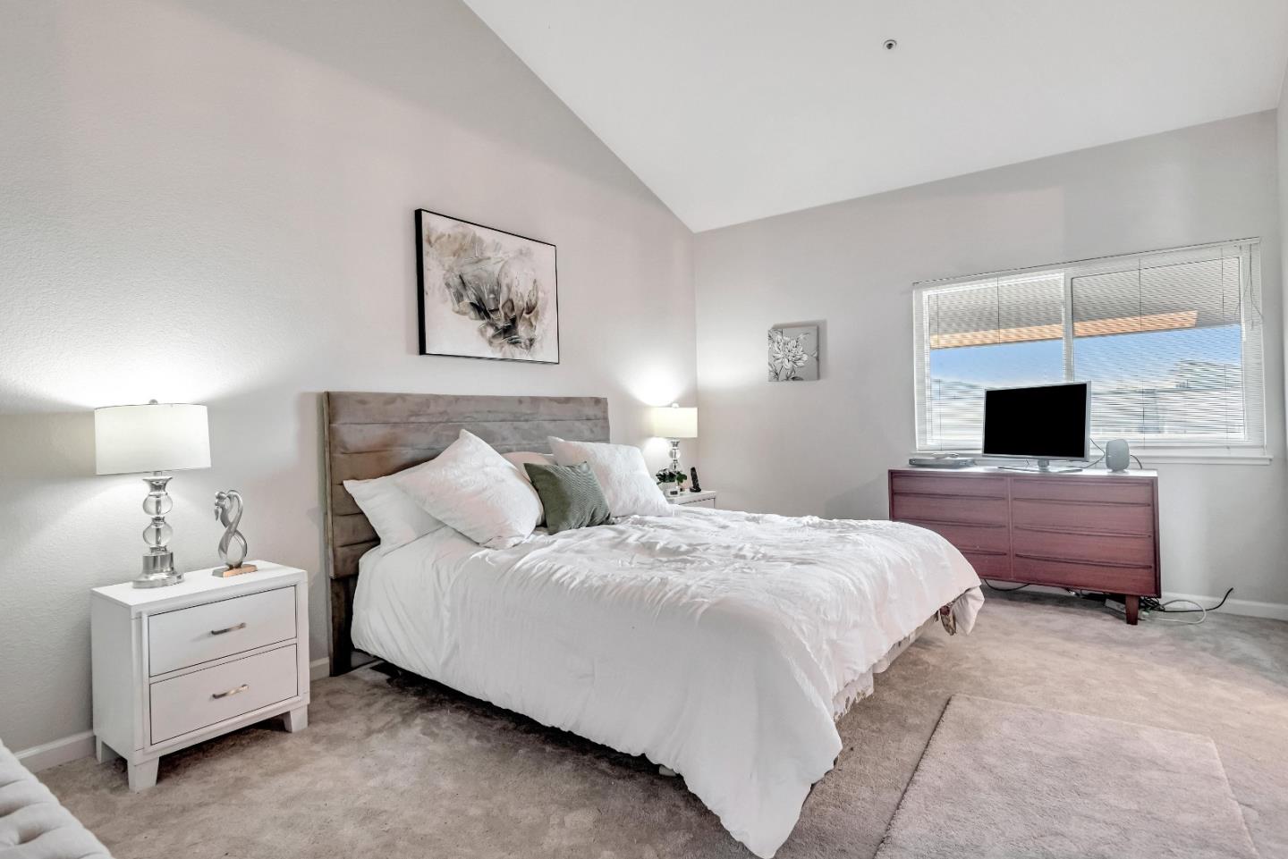 264 Bonita LN