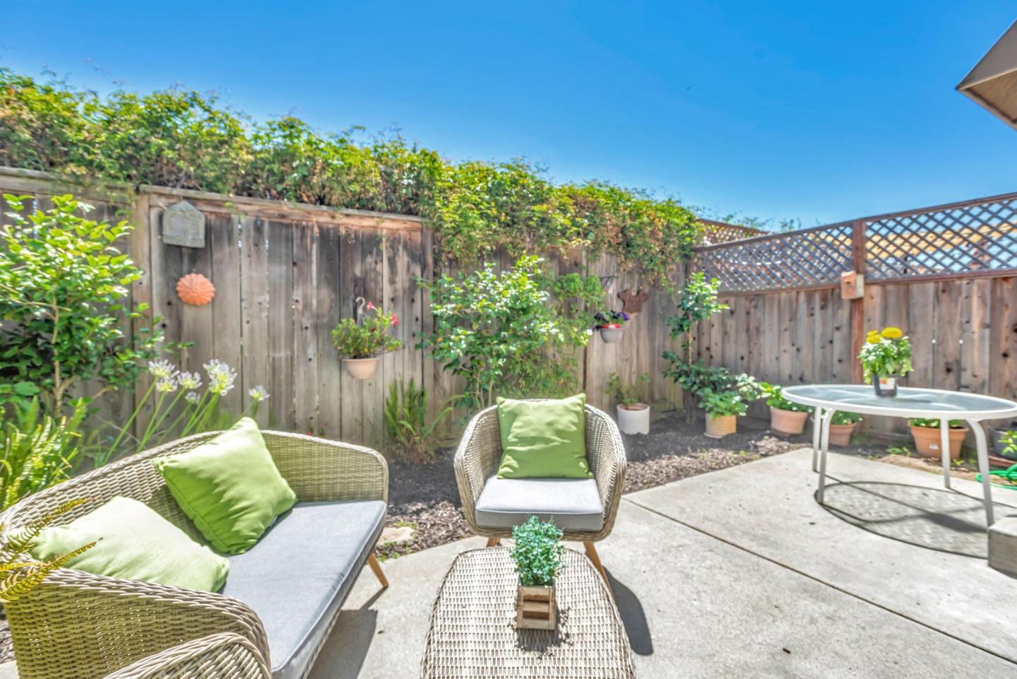 264 Bonita LN