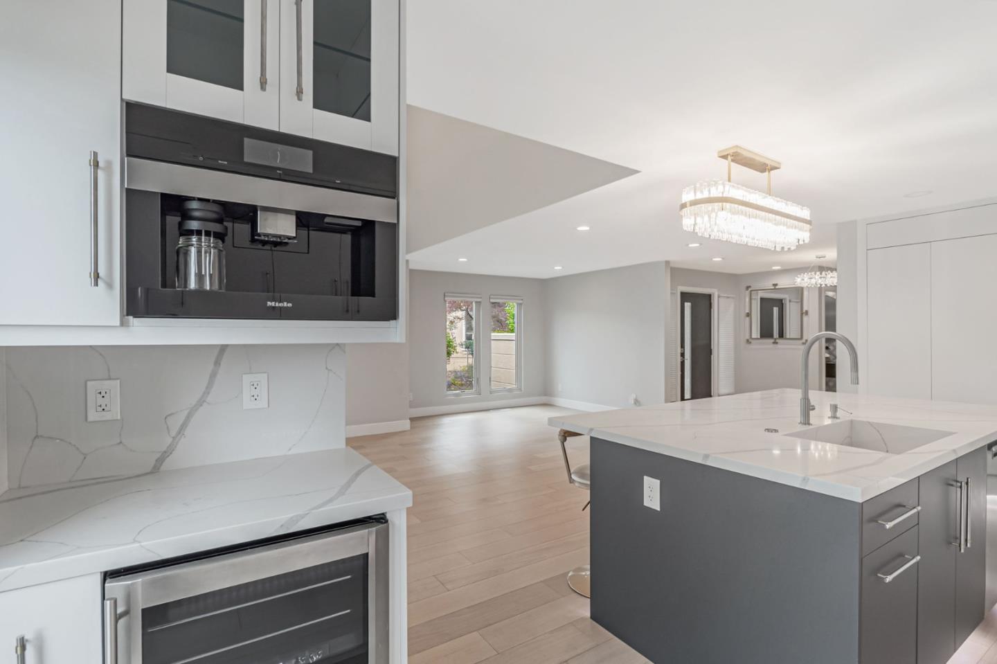 9 Bellflower LN