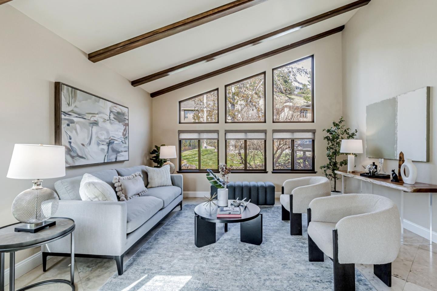 2813 Alhambra DR