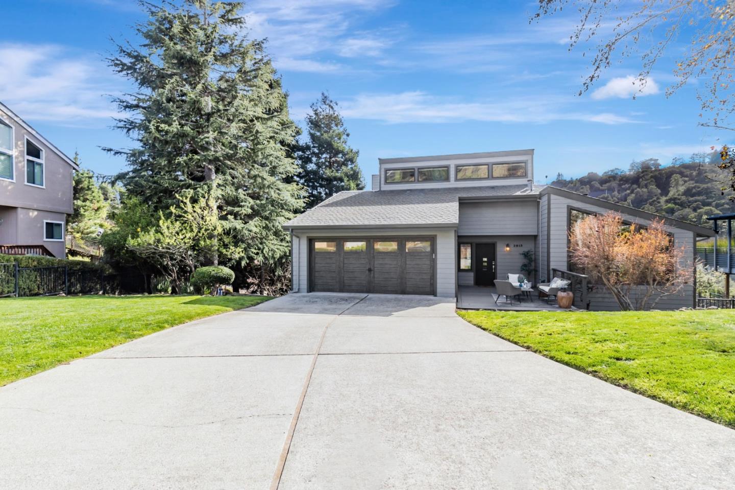 2813 Alhambra DR