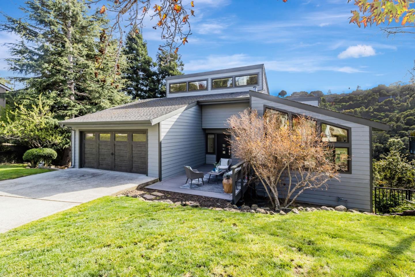 2813 Alhambra DR