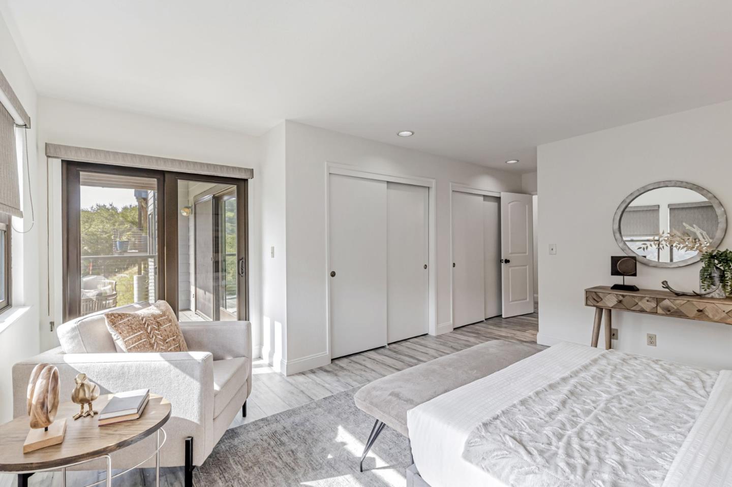 2813 Alhambra DR