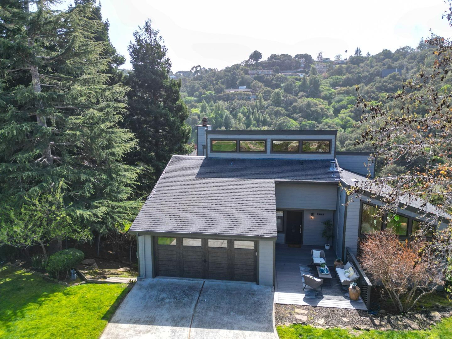 2813 Alhambra DR