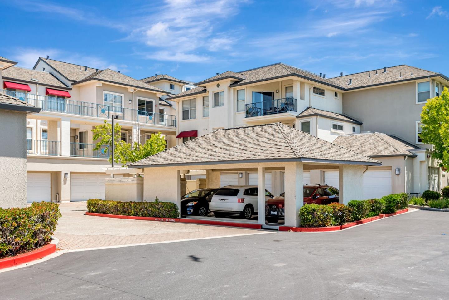1000 Davit LN 126