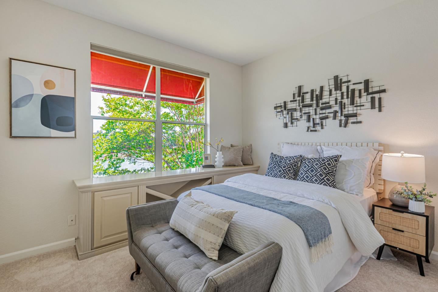 1000 Davit LN 126
