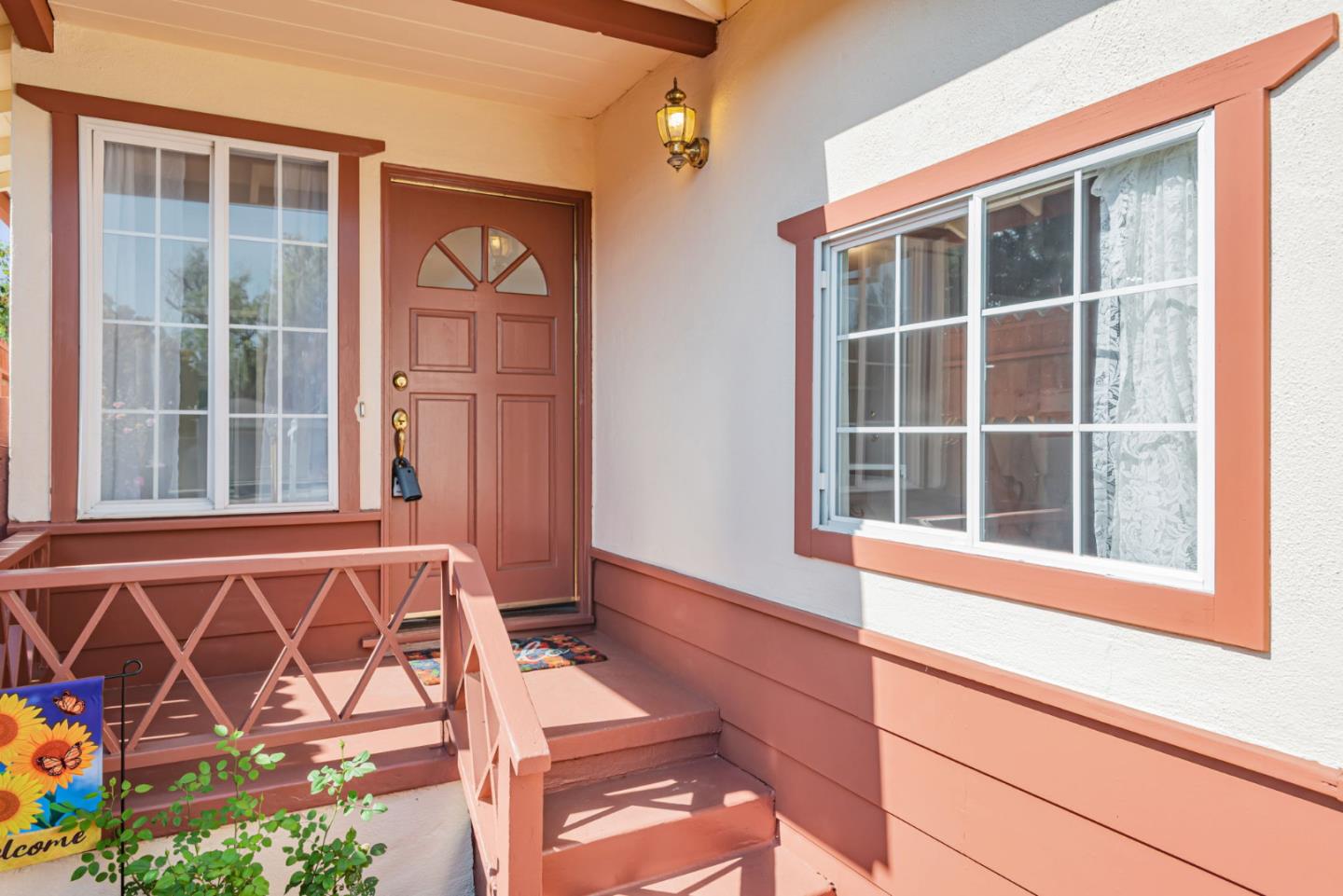 250 San Carlos Avenue