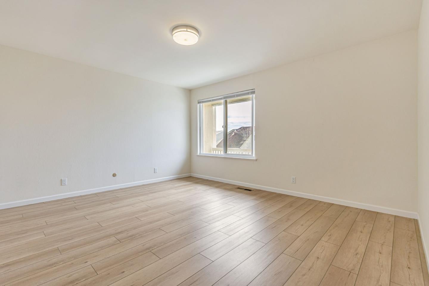 36 Saint James Court