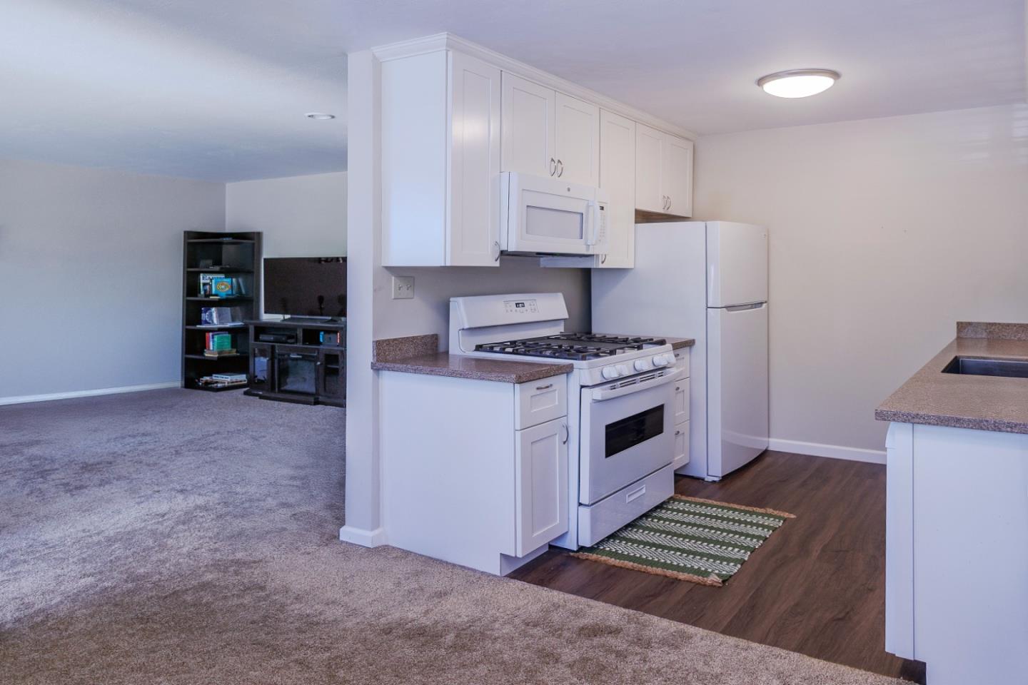 94 East 39th Avenue