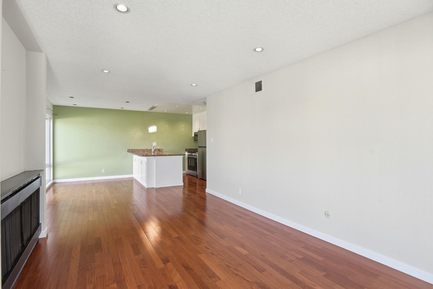 707 Fathom Drive