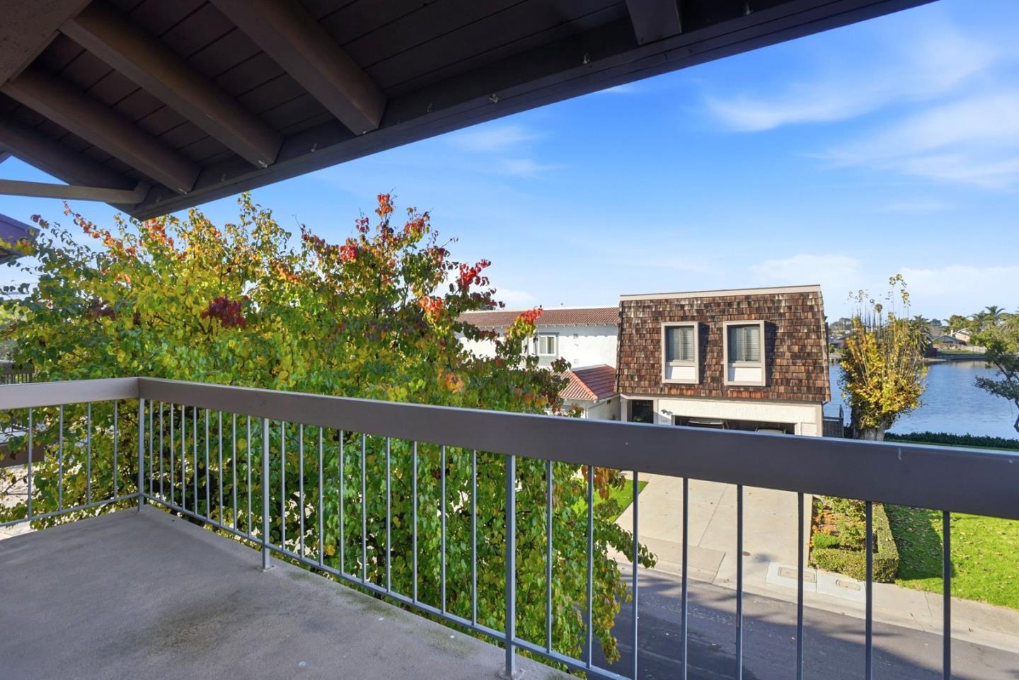 707 Fathom Drive