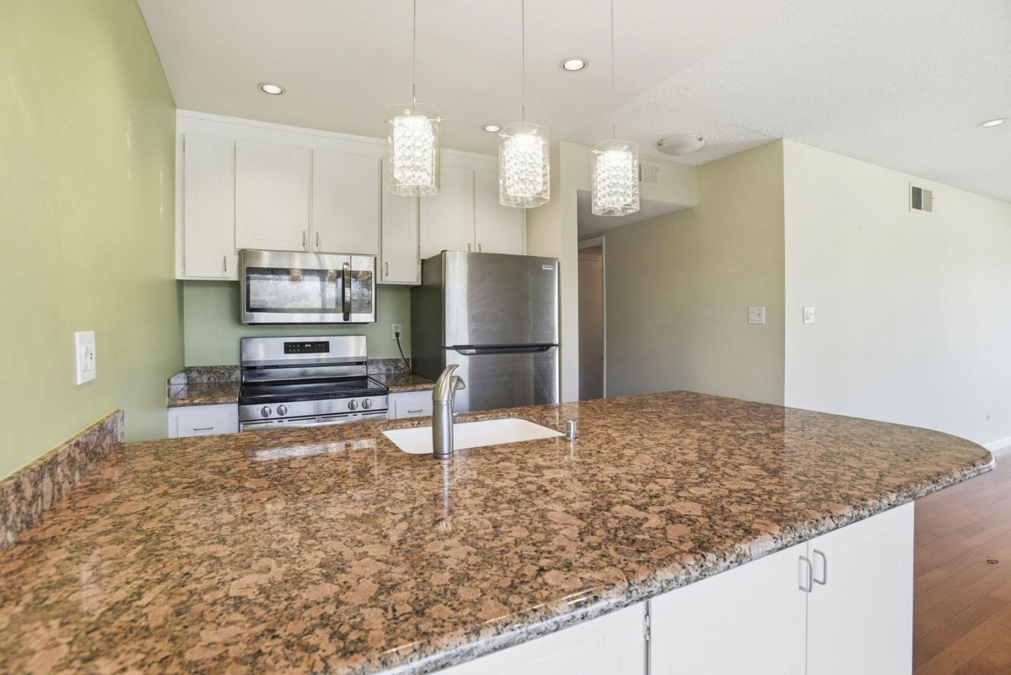 707 Fathom Drive