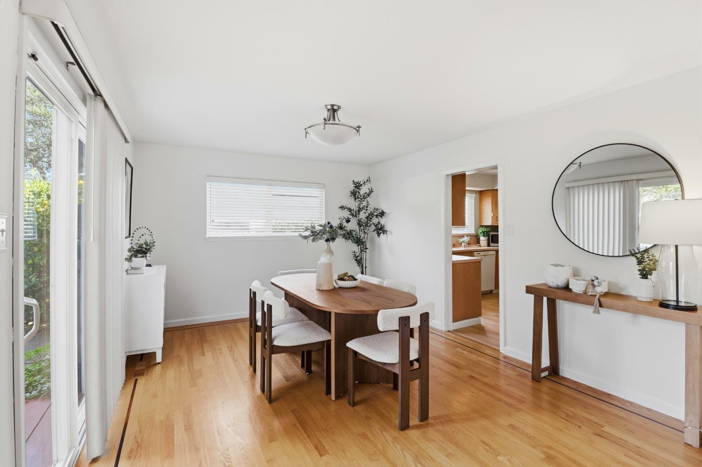 1001 Maywood Drive