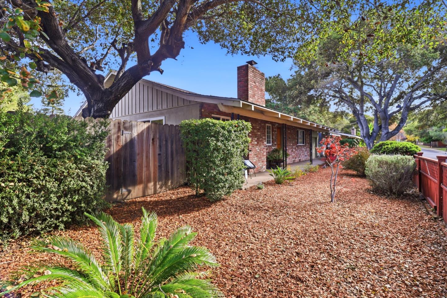 1001 Maywood Drive
