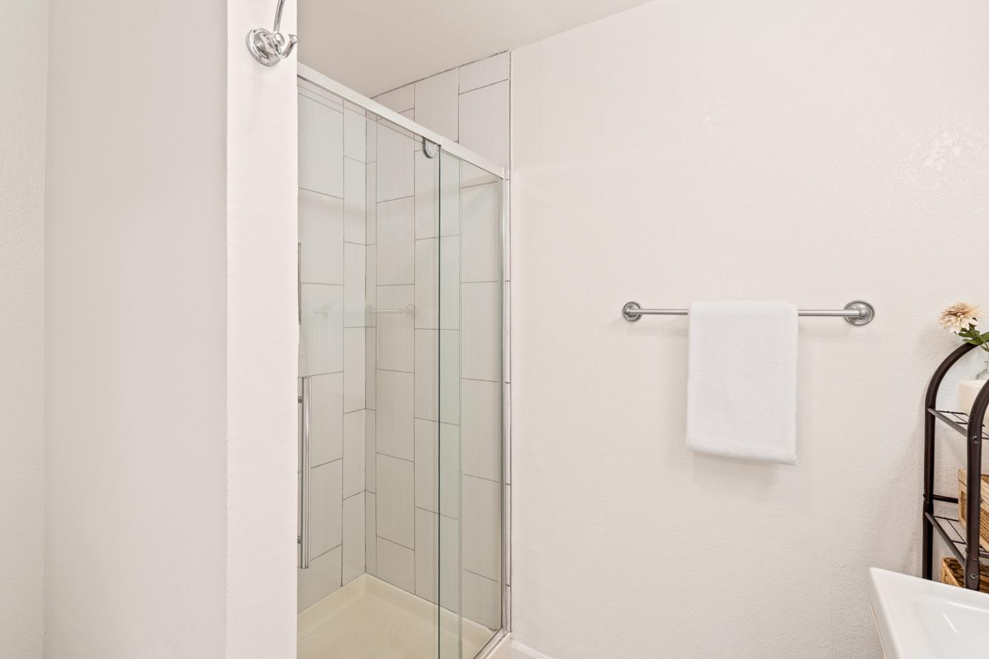 1031 Cherry Avenue 29