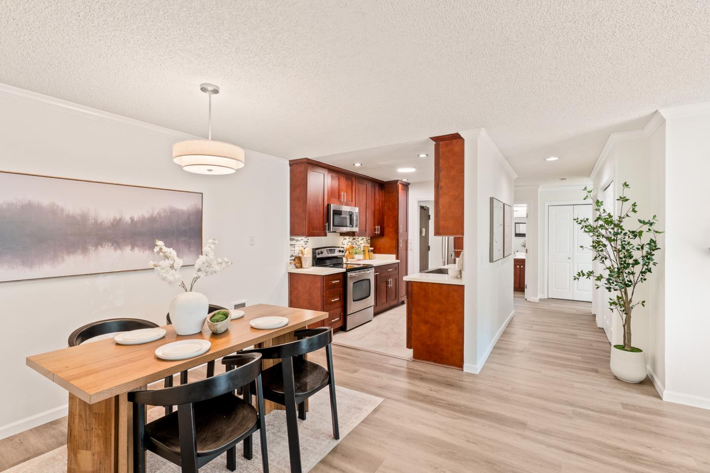 1031 Cherry Avenue 29